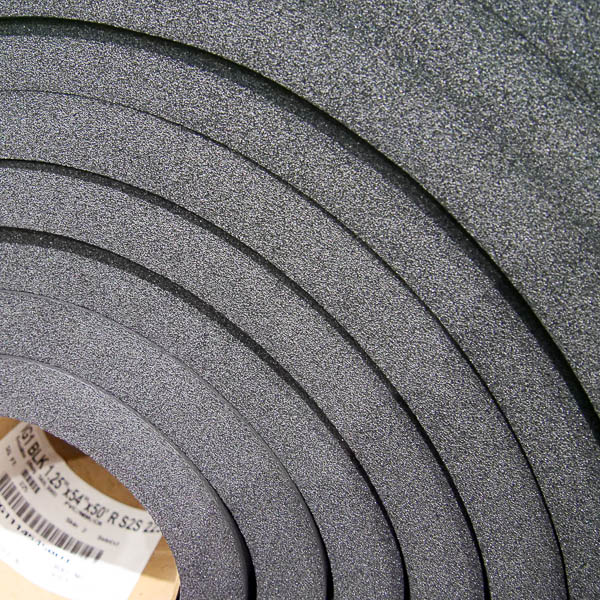 IG1 vinyl/nitrile/neoprene foam roll close up